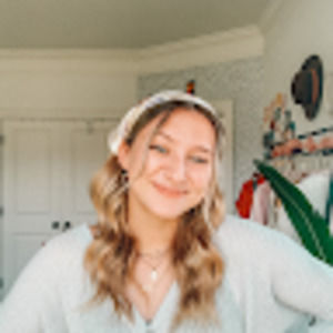 Meet your Posher, Amelia